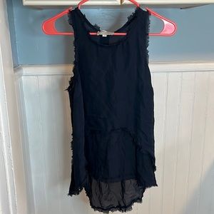 Madison Marcus XS 100% silk sleeveless blouse